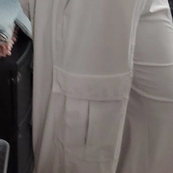 Athleta cargo pants - Picture 4 of 7